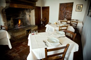 L'ambiente è famigliare e accogliente, ma allo stesso tempo riservato ed elegante